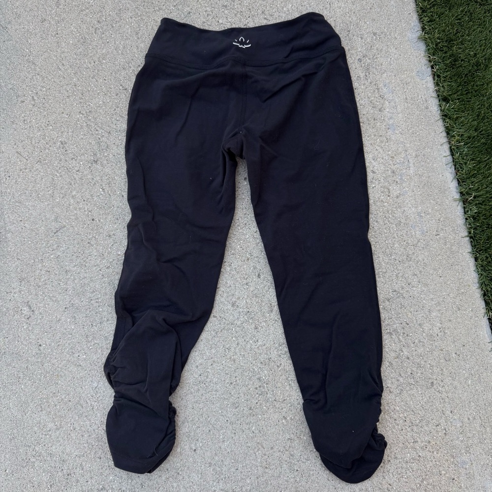 Beyond Yoga Black Leggings